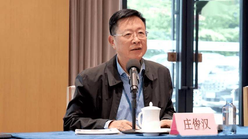 圳市医院室内空气环境健康学术交流沙龙圆满举行j9九游会网址是什么细微见著 安全环境 深(图2)
